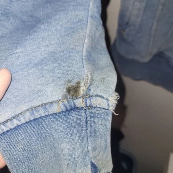 Men’s Small Reseller Bundle 4pc Volcom FILA Ben Sherman Y2K Mod Indie Lot - Picture 12 of 15